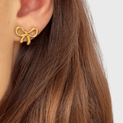 Winther Studio Mini Bow Ørestikker| Student|Øreringe